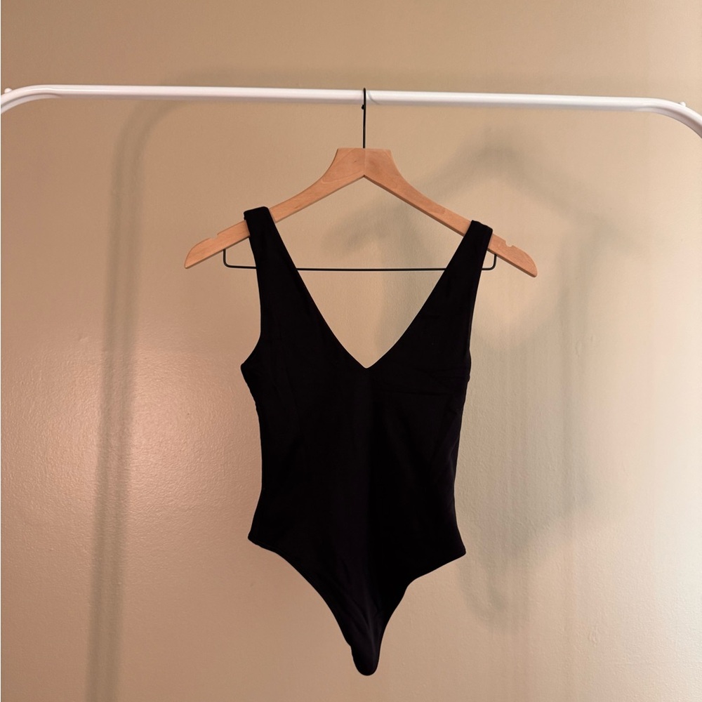 Babaton Black V-Neck Bodysuit